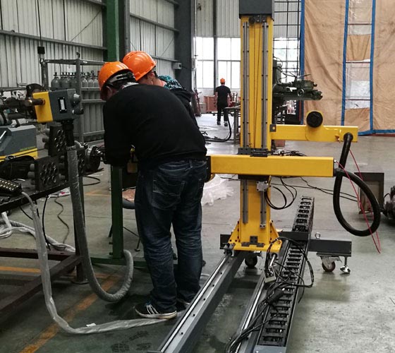 机架式管板焊机