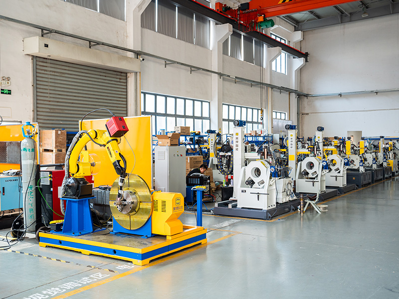 焊接设备展示区