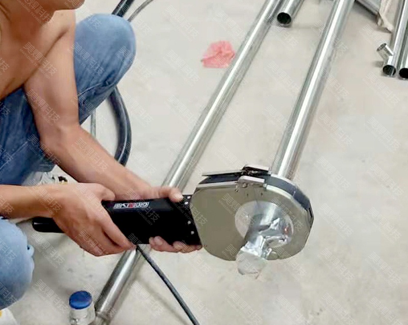 美焊MWF系列封闭式管管管焊机应用于湖北医药管道工程项目(图1)