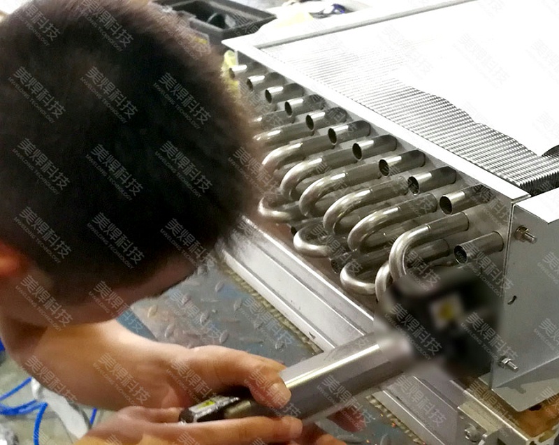 换热器U型管焊机应用于浙江绍兴制冷行业项目(图1) 换热器U型管焊机应用于浙江绍兴制冷行业项目(图1)