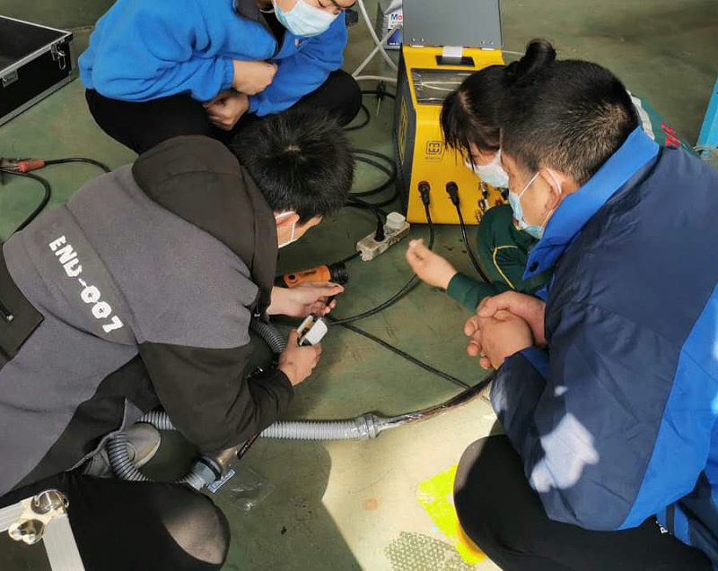 换热器U形管焊接设备应用于山东滨州制冷行业项目(图3) 换热器U形管焊接设备应用于山东滨州制冷行业项目(图3)