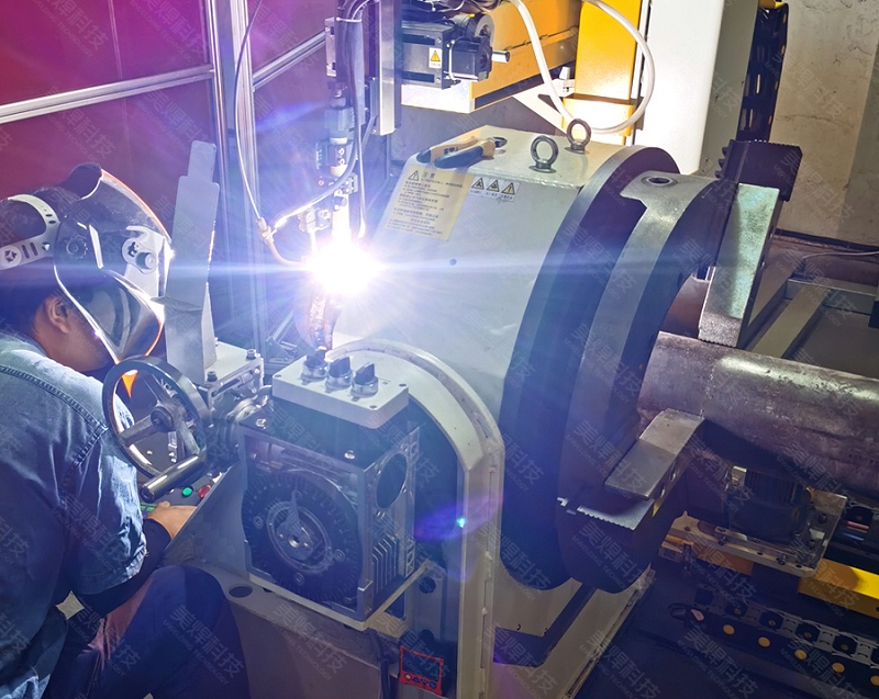美焊MWHF系列环缝焊机系列自应用于陕西石油化工行业项目