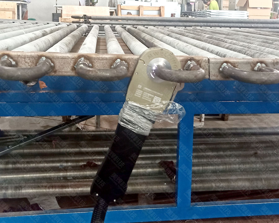 MWF系列封闭式管管自动焊接设备应用于江苏换热器制造行业项目