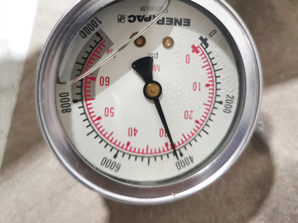 不看后悔!液油管路焊接_耐压实测_上海美焊(图3) 6b6ecc374bad4f599e2d38e6b163d489_8.jpg