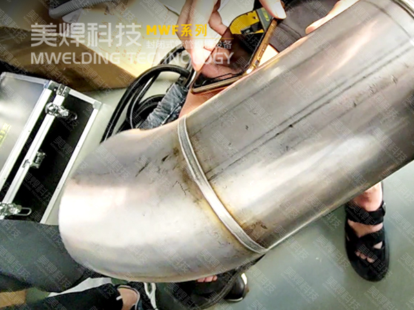 直管弯头_三通卡盘_工业管道自动焊接_美焊(图4) e2c4035d52a84bc7a991d98ef8277d36_2 (1).jpg