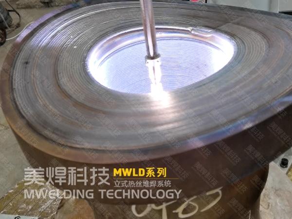 堆焊设备怎么选?专业分析一定看看!自动焊接设备厂家(图2) 堆焊设备怎么选?专业分析一定看看!自动焊接设备厂家(图2)